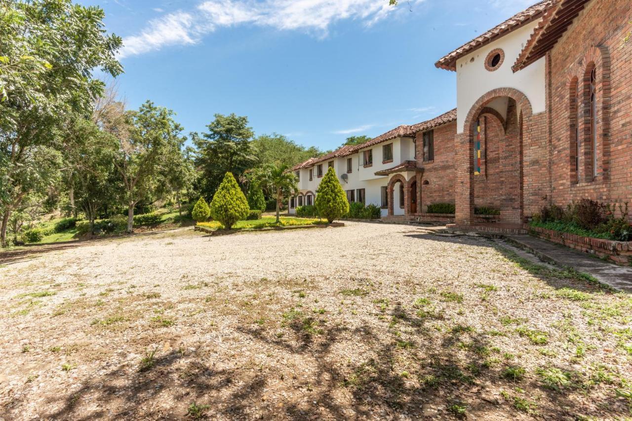 Hotel San Gil Campestre Exterior photo