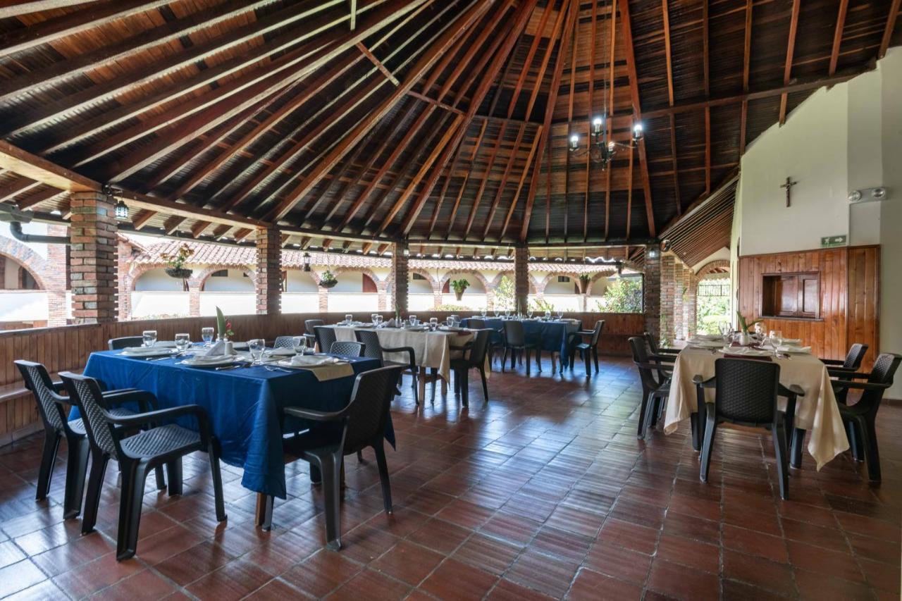 Hotel San Gil Campestre Exterior photo