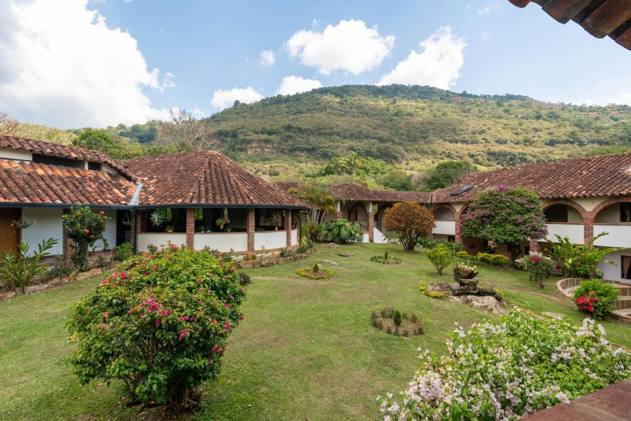 Hotel San Gil Campestre Exterior photo